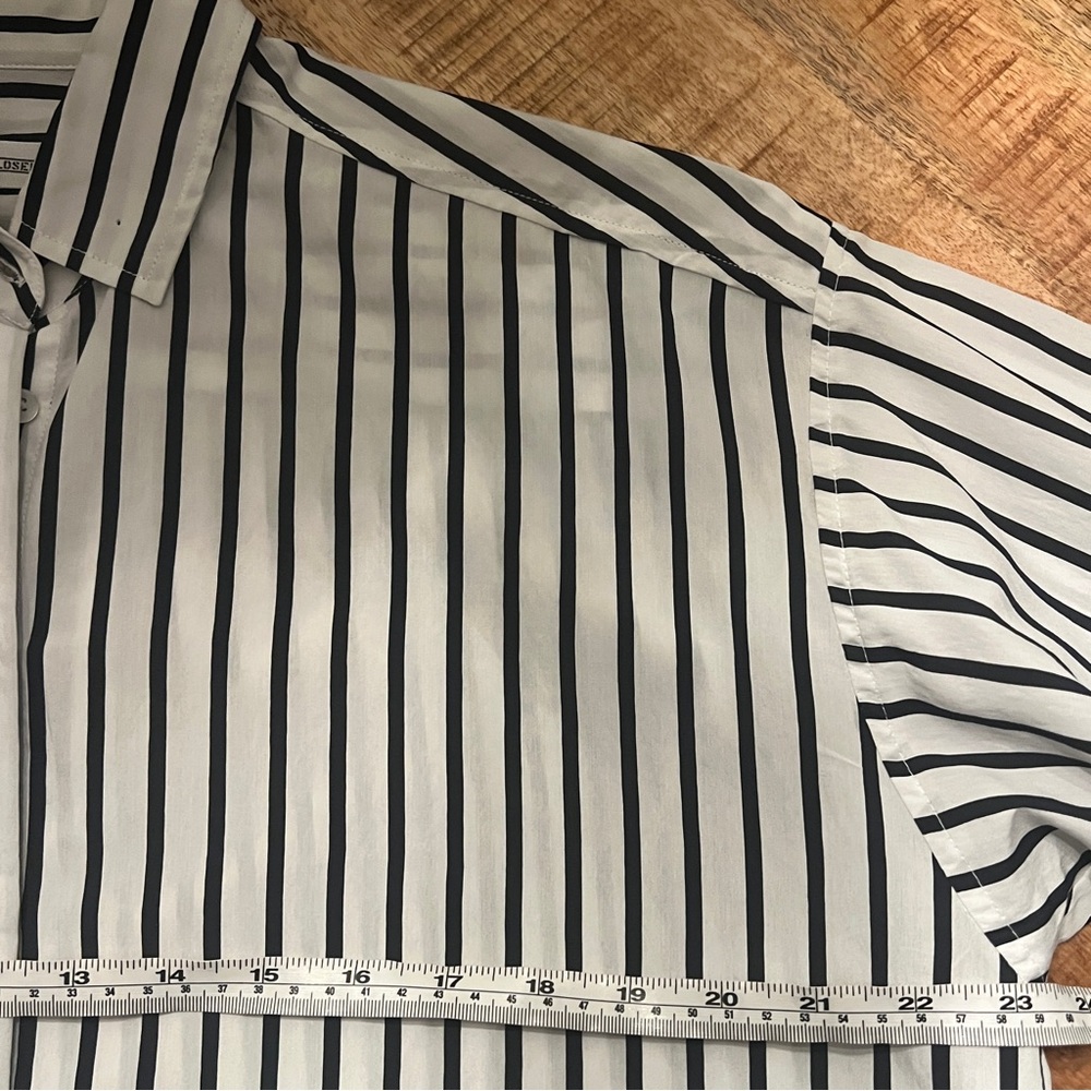 Closed Striped Cropped Button Down Blouse Ivory B… - image 8